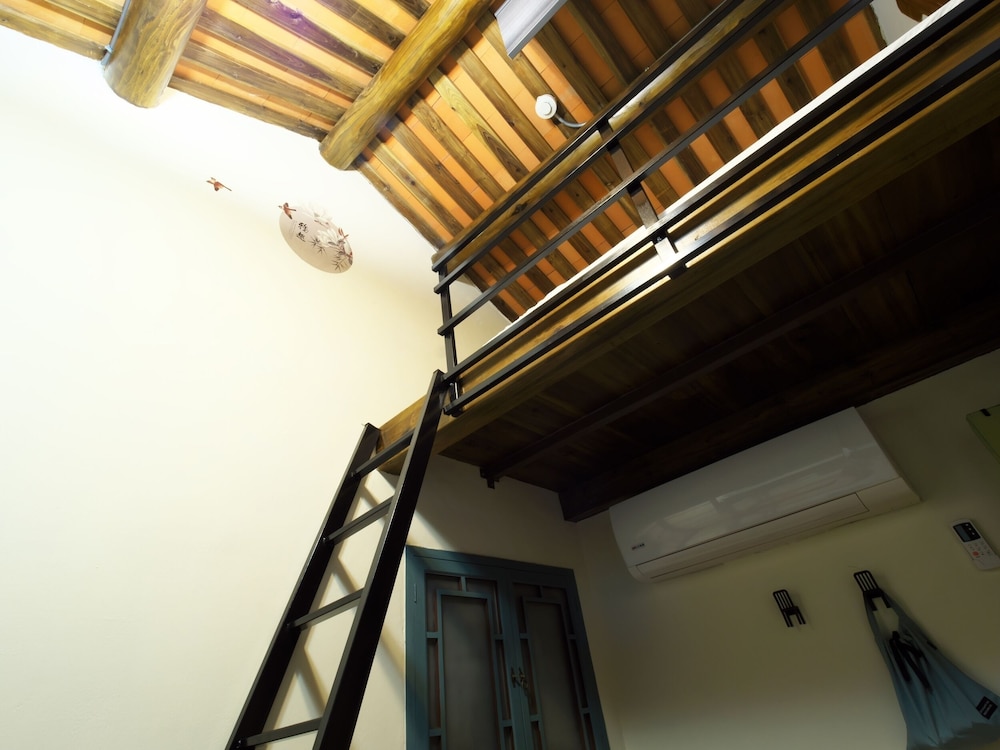 Economy Triple Room (A) photo 2
