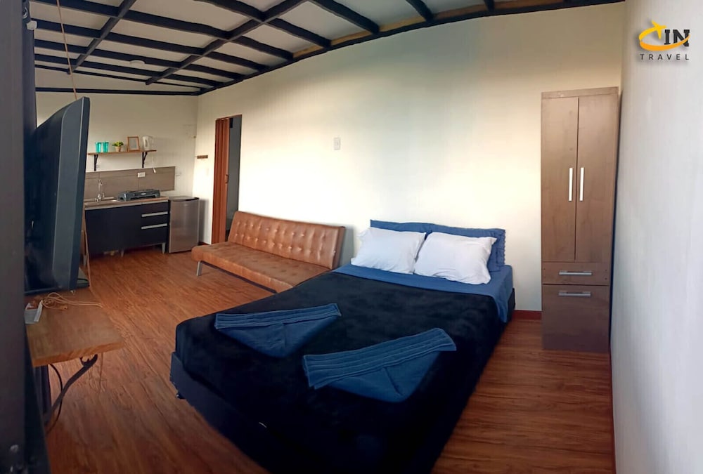 Junior Cabin, Lagoon View