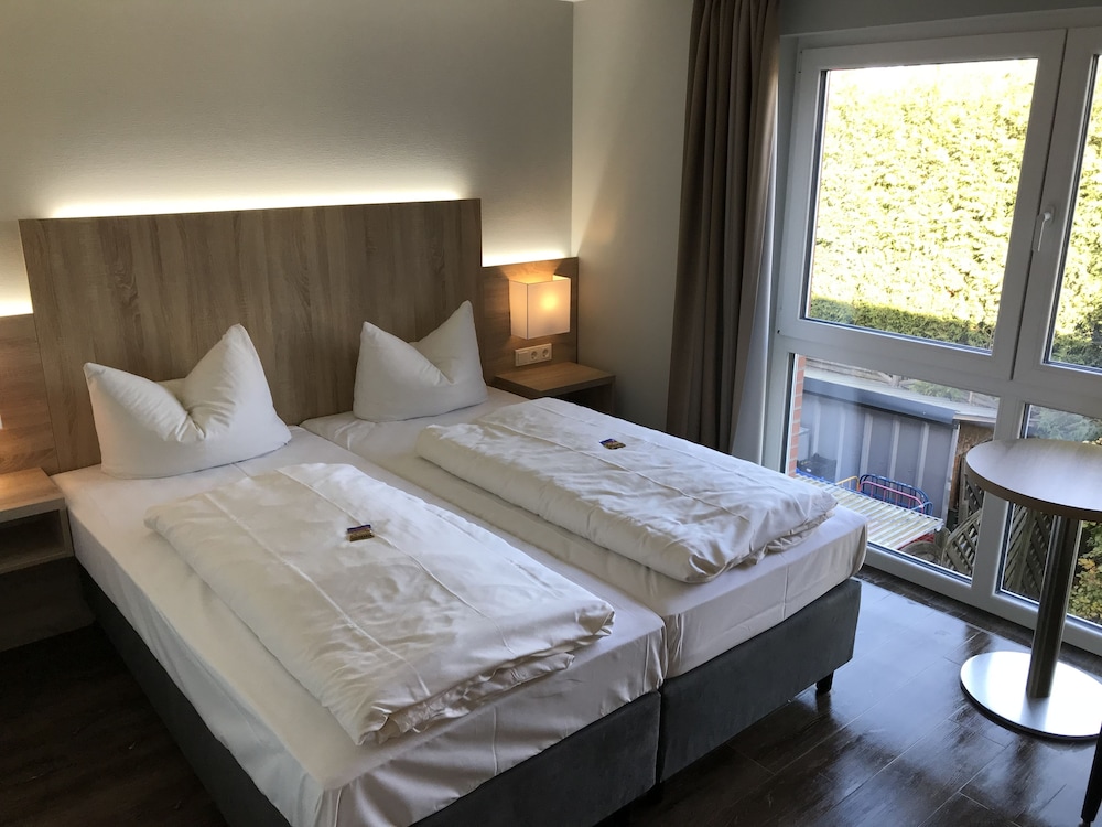 Comfort Double or Twin Room, 1 Bedroom, Garden Area photo 3