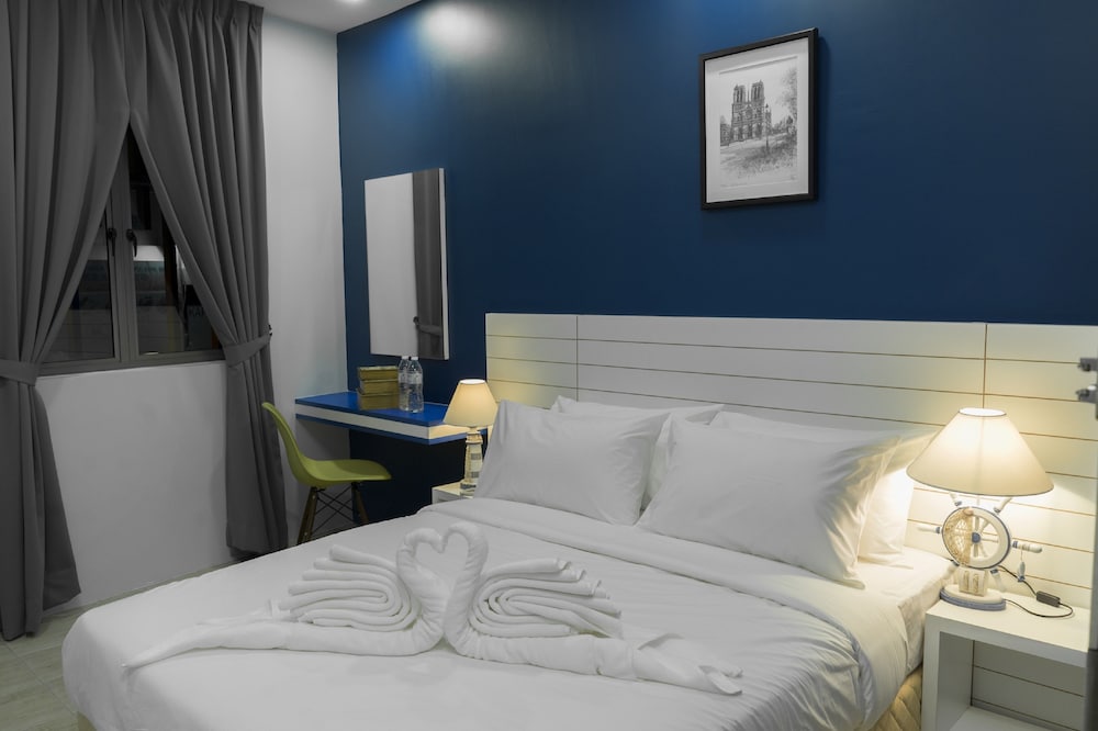 Deluxe Room, City View photo 3