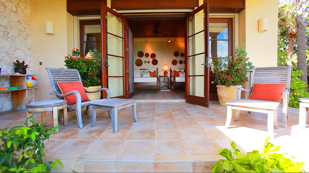 Private Villa - 4 Bedrooms photo 3