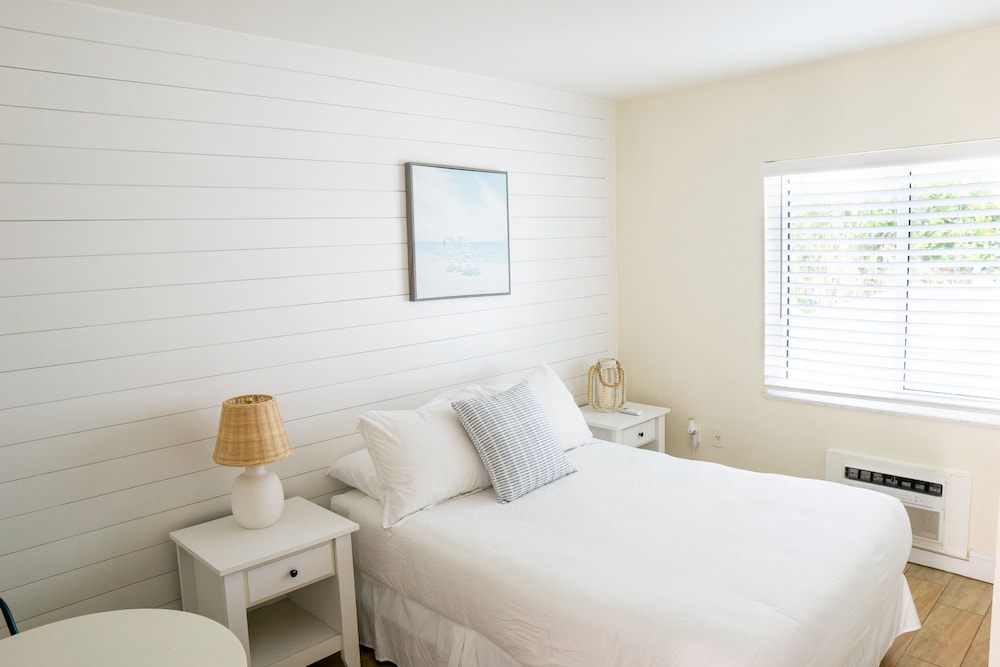 Standard Room photo 1