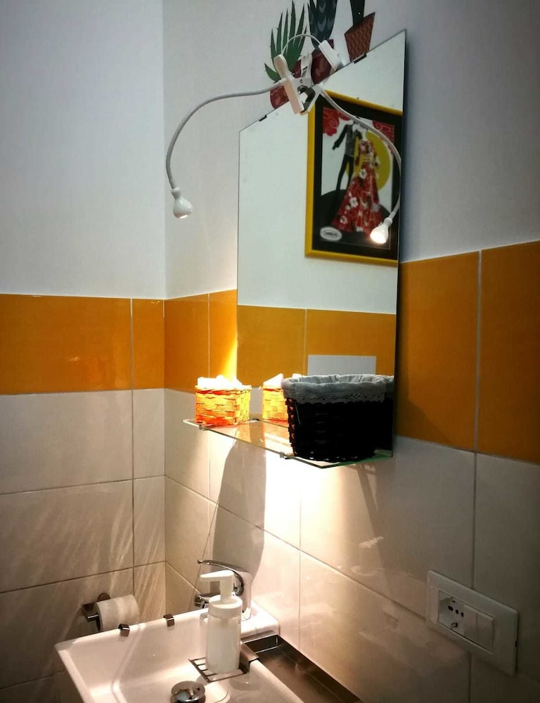 Triple Room, City View photo 3