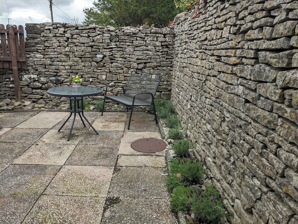 Cottage photo 1