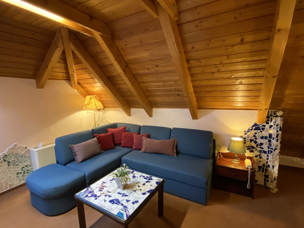 Family Suite - Photo 7