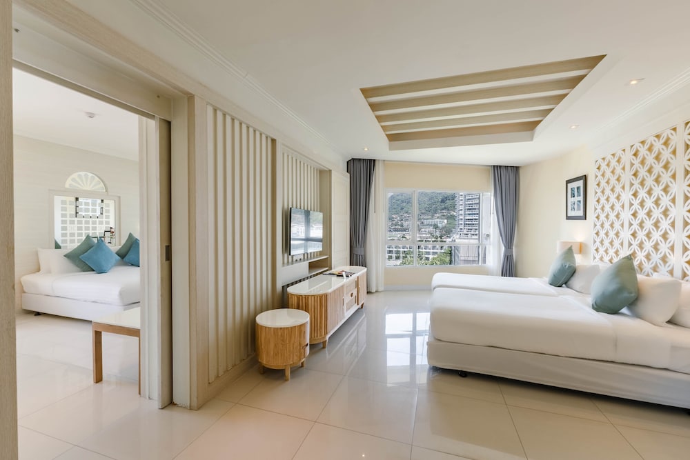 2 Bedroom Suite - Photo 5