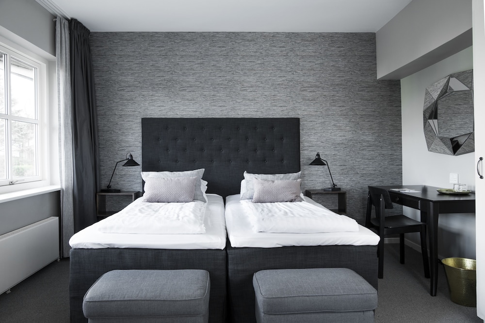 Standard Double or Twin Room photo 2