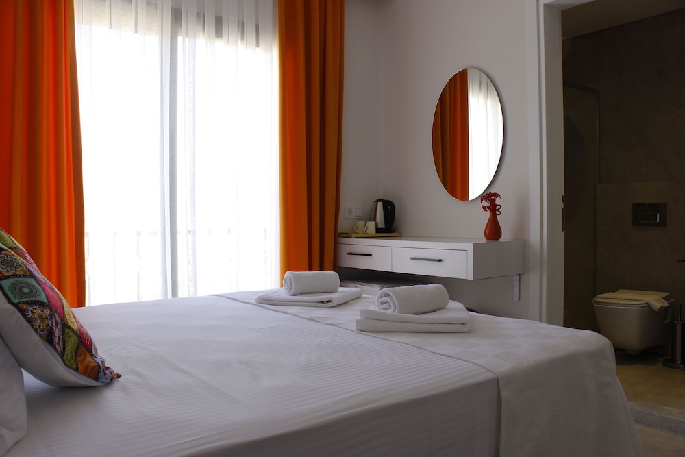 Standard Room, Courtyard View photo 1