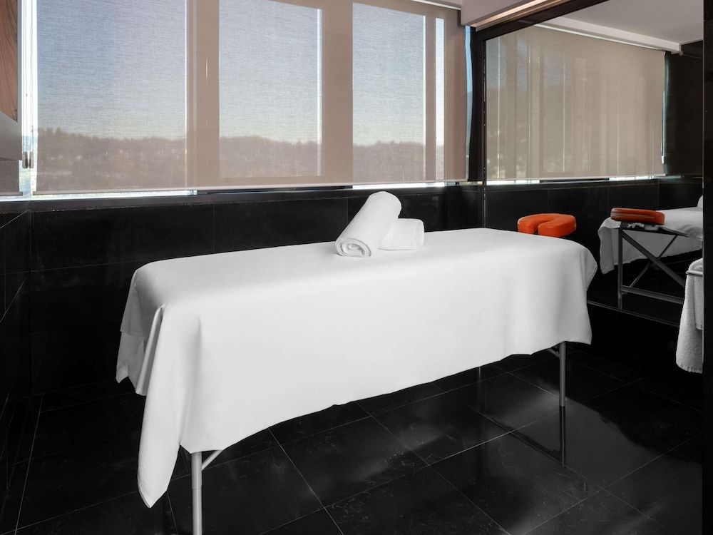Deluxe Suite, 1 King Bed