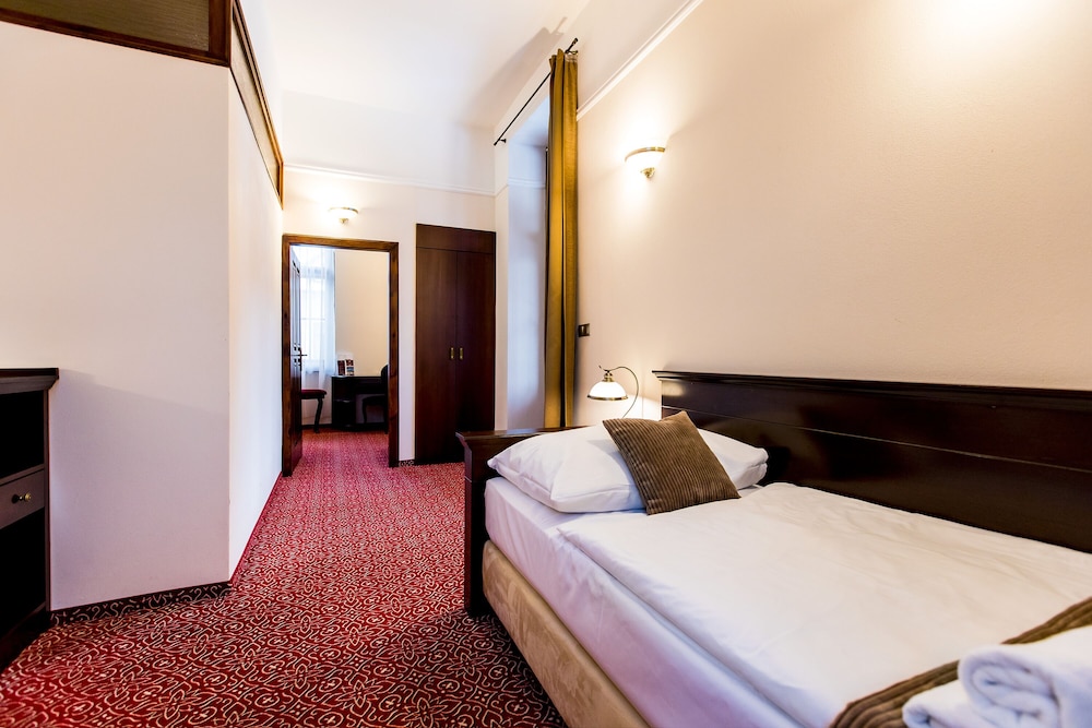 Comfort Triple Room photo 3