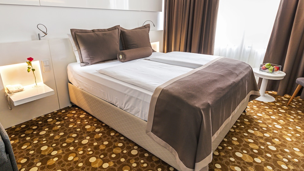 Single Room - Photo 7