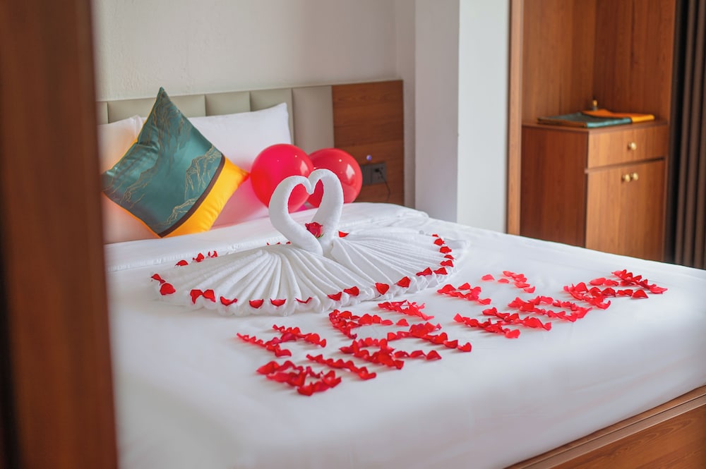 Deluxe Double Room Single Use photo 3