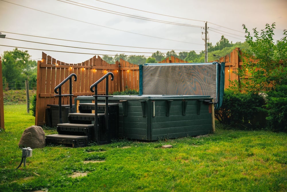 Lakehouse Hot Tub 8 Miles to Downtown On 60 Acres, Zdjęcie 33