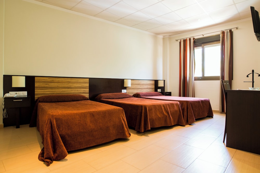 Basic Triple Room - Photo 3