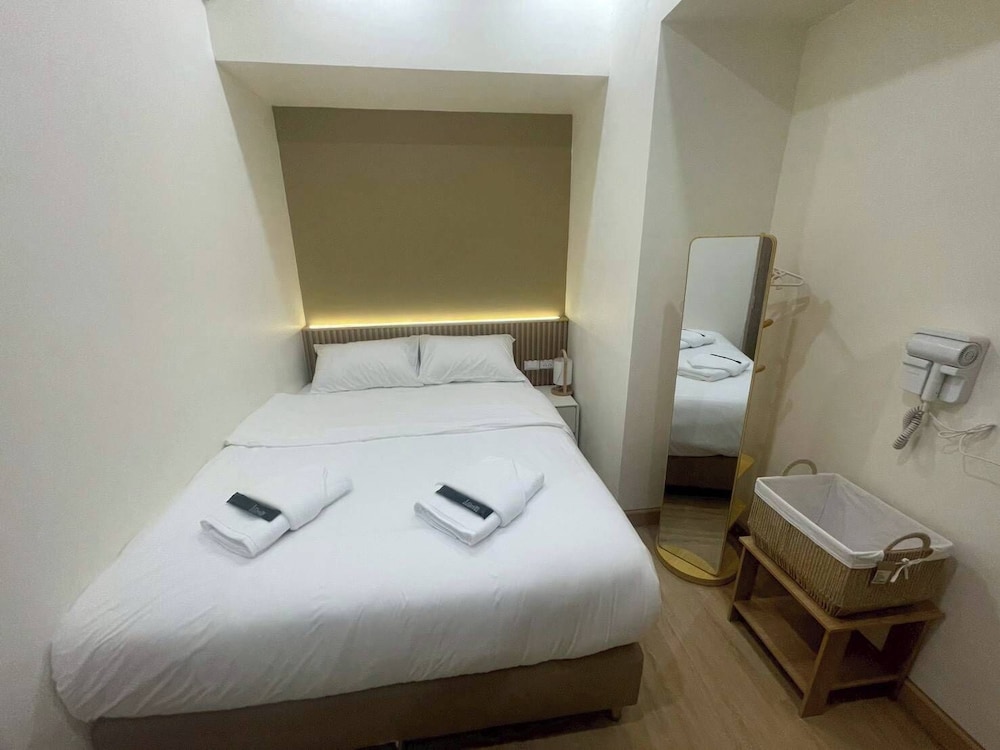 Comfort Room photo 2