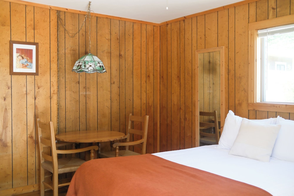 Classic Cabin - Photo 1