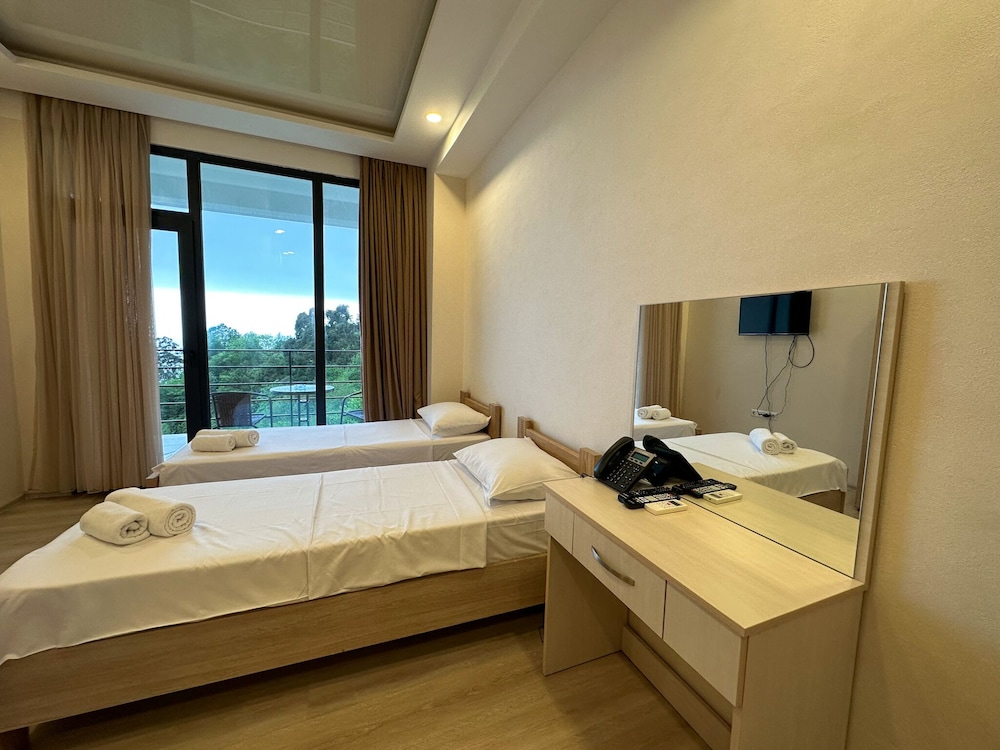 Basic Twin Room