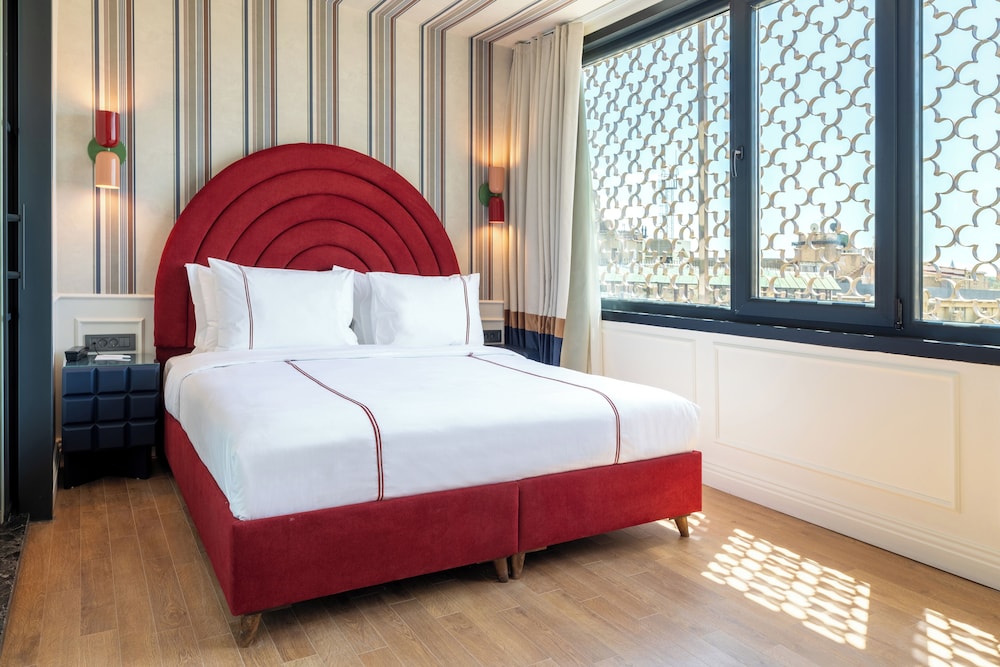 Corner Sea View Room photo 1