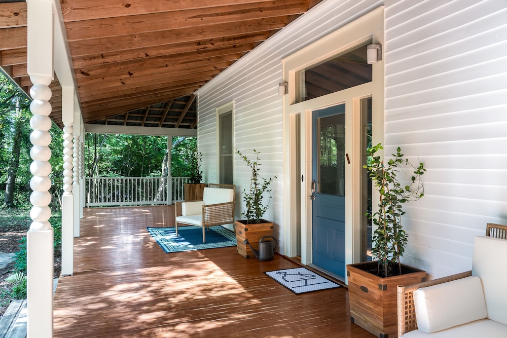 Superior Suite, 2 Bedrooms, Non Smoking, Courtyard View photo 2