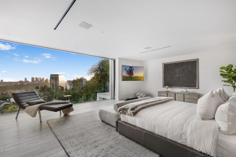 House, Multiple Beds, Private Pool, Pool View