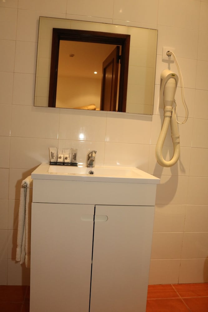 Double or Twin Room photo 2