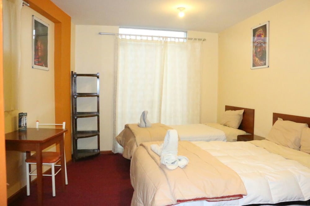 Shared Dormitory, Shared Bathroom (4 Pax) photo 1