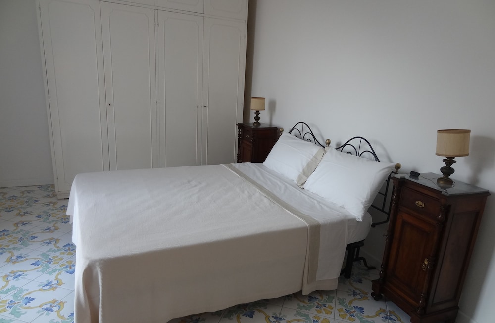 Family House, 2 Bedrooms, Kitchenette, Sea View photo 1