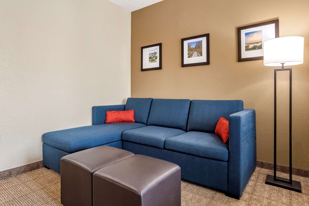 Suite, Non Smoking - Photo 1