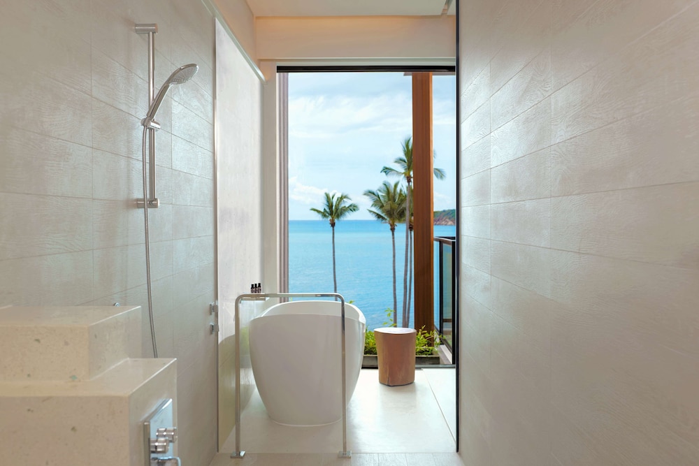 Club Room, 2 Twin Beds, Ocean View - Photo 2