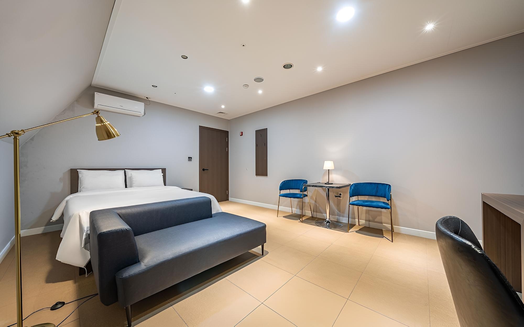Room (Deluxe (OTT TV Bidet)) photo 3