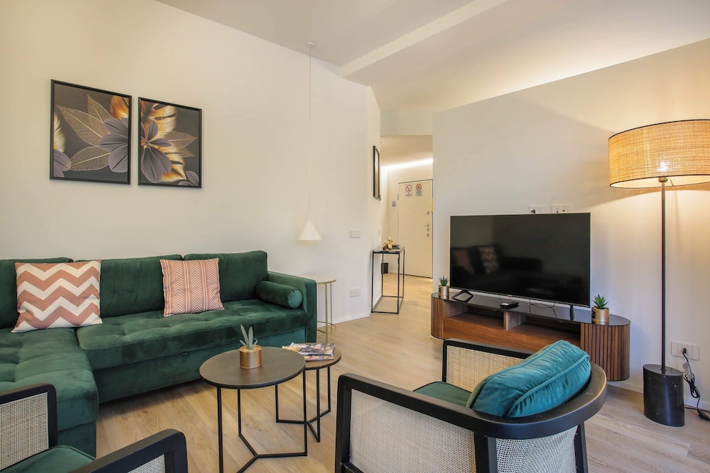 Basic Apartment