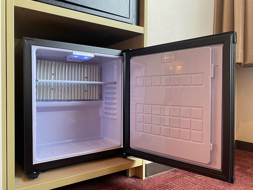Superior Twin Room, Non Smoking - Photo 12