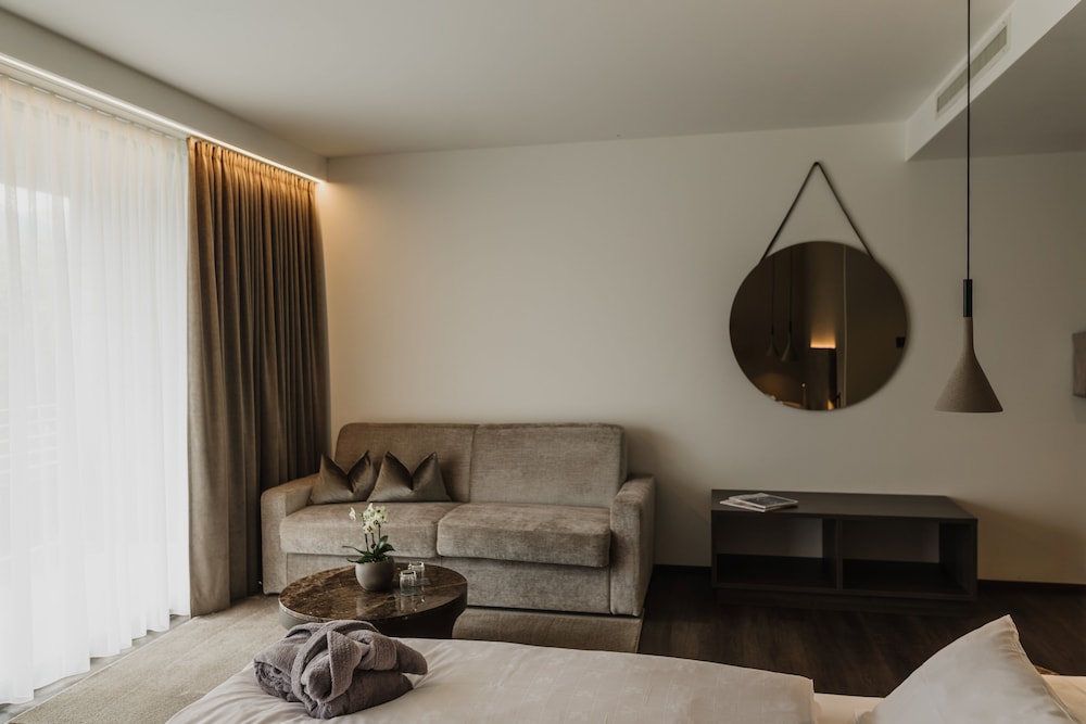 Luxury Room
