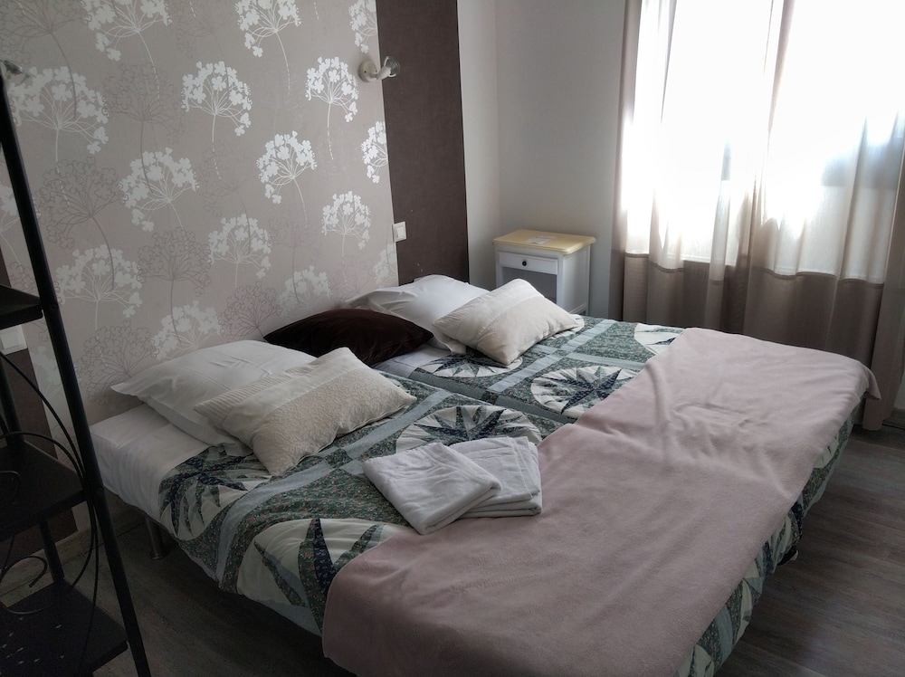 Basic Double or Twin Room (n°2)