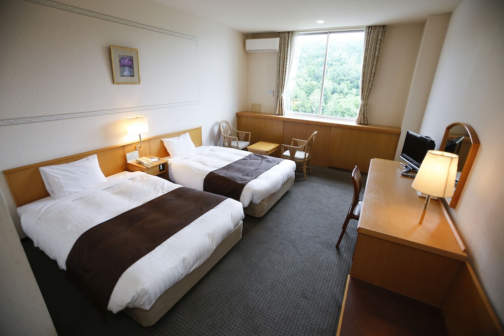 Twin Room, Non Smoking  [ANNEX] photo 2