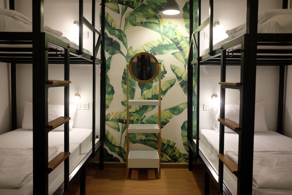 Deluxe Shared Dormitory, Mixed Dorm photo 2