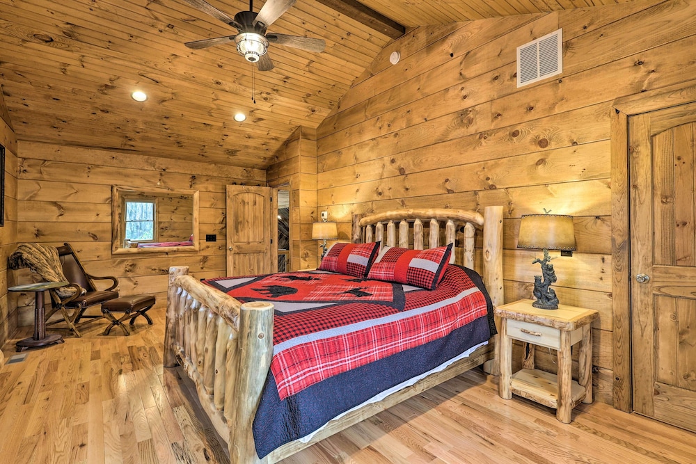 House (4 Bedrooms) photo 1