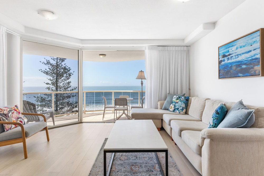 Panoramic Apartment photo 2