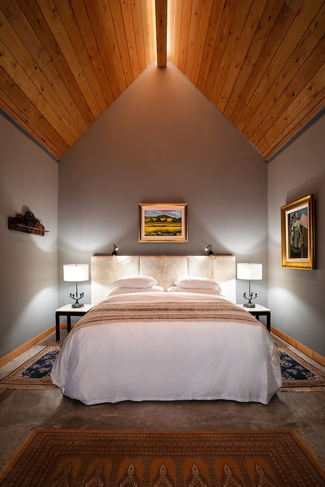 Luxury Room