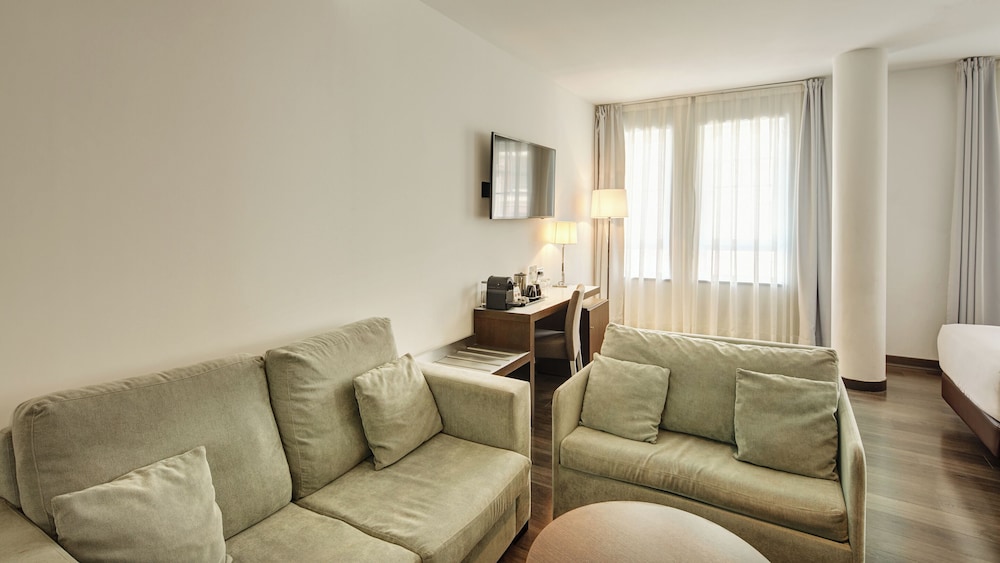 Superior Twin Room - Photo 12