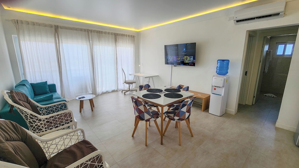 Panoramic Condo, 1 King Bed, Ocean View