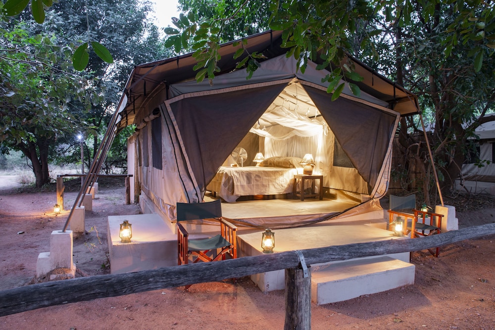 Classic Tent, 1 Bedroom (Safari) photo 3