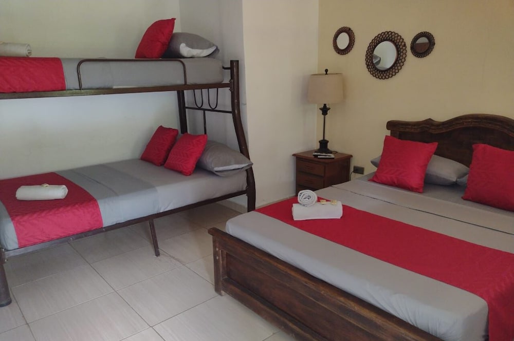Classic Double or Twin Room, Garden View