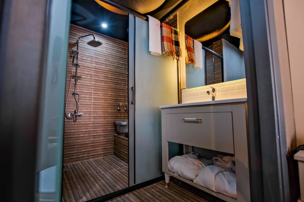 Elite Room - Photo 6