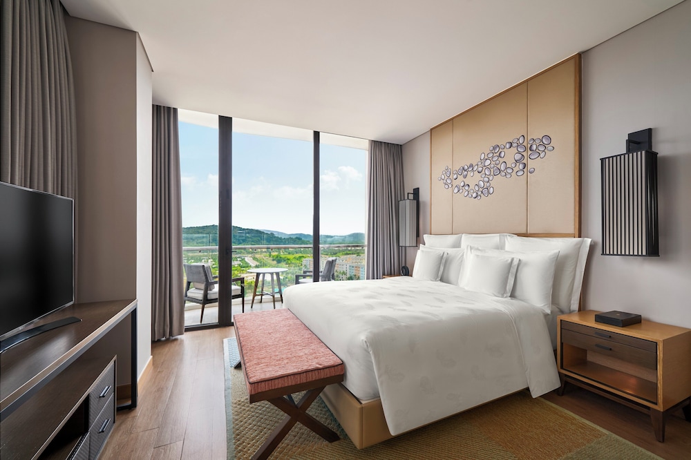 Room, 3 Bedrooms, Ocean View (Residence)