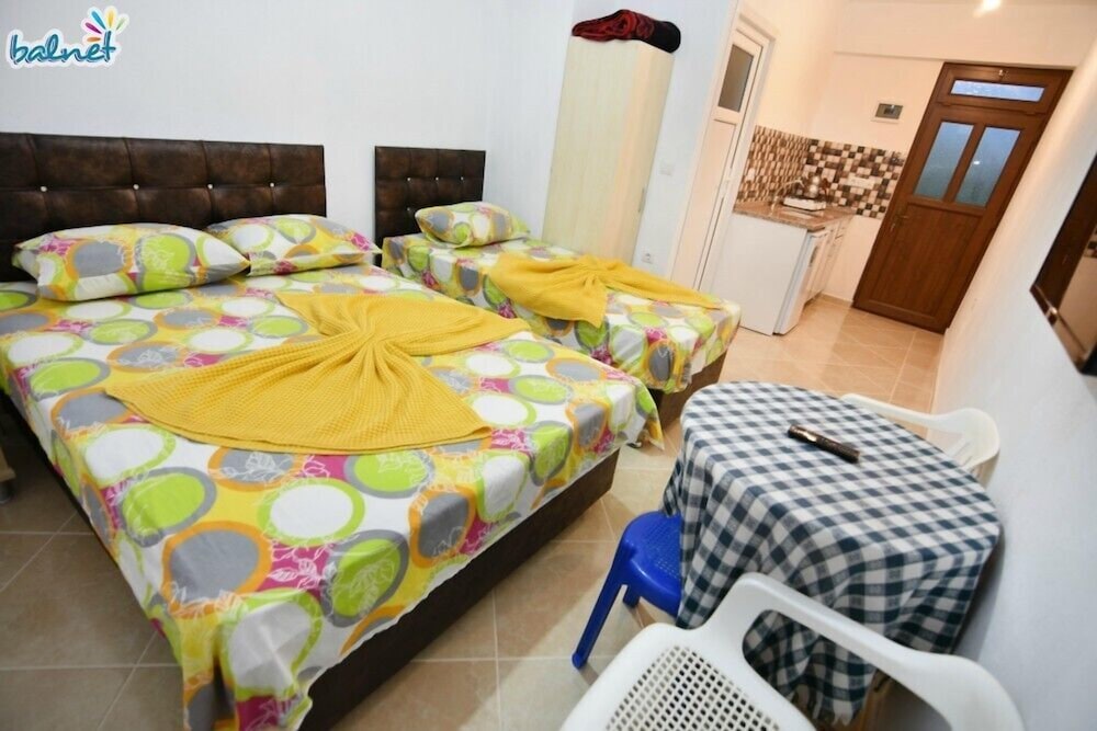 Economy Apartment photo 1