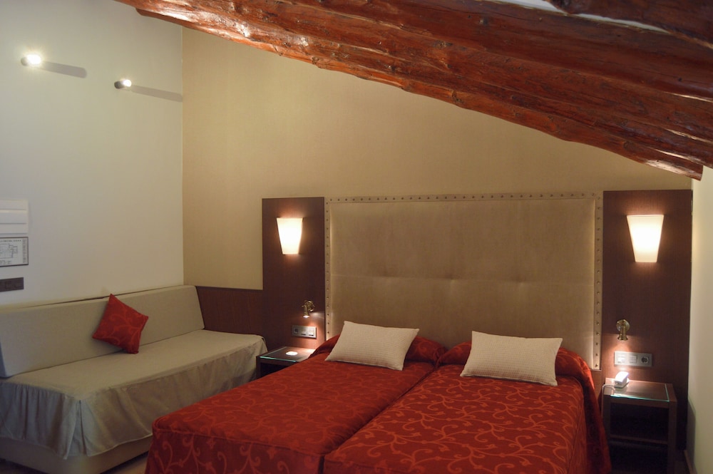 Triple Room photo 2