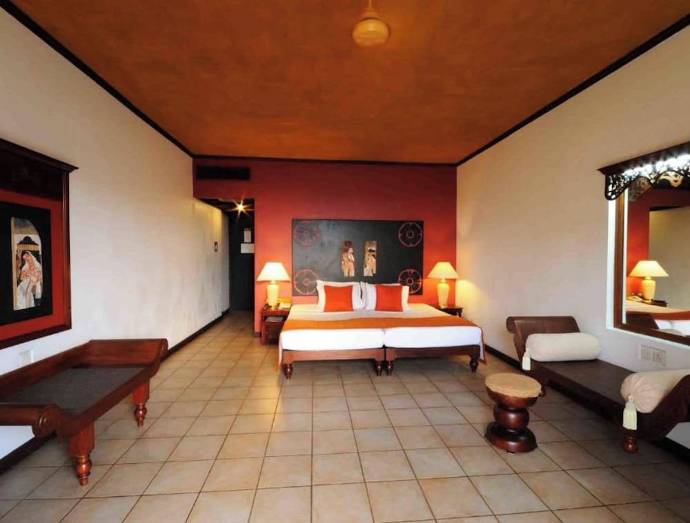 Deluxe Double or Twin Room photo 2