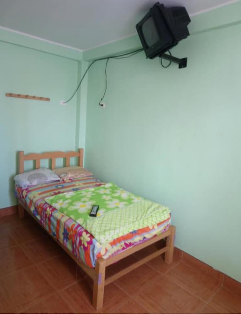 Single Room, 1 Twin Bed, Private Bathroom