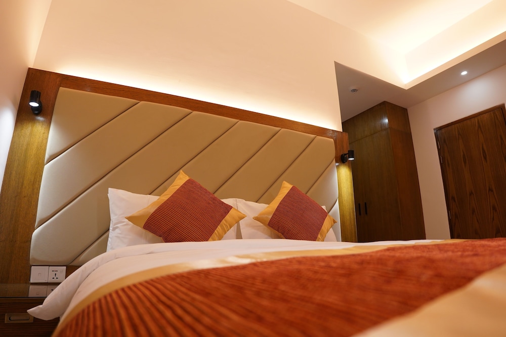 Deluxe Double Room photo 3